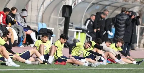 آماده باش هیات فوتبال استان تهران به بازیکنان زیر 17 سال آماده باش هیات فوتبال استان تهران به بازیکنان زیر 17 سال