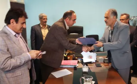 تبریک رئیس هیئت فوتبال بابت انتصاب معاونت ورزش اداره کل تربیت بدنی استان تهران تبریک رئیس هیئت فوتبال بابت انتصاب معاونت ورزش اداره کل تربیت بدنی استان تهران