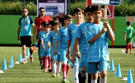 اسامی نفرات منتخب مدارس فوتبال تهران اعلام شد اسامی نفرات منتخب مدارس فوتبال تهران اعلام شد