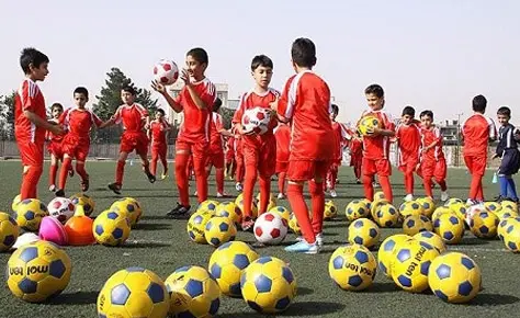 تعطیلی و پلمپ ۱۱۶ مدرسه فوتبال غیرمجاز تعطیلی و پلمپ ۱۱۶ مدرسه فوتبال غیرمجاز