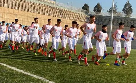 شانزده بازیکن از لیگ تهران به تیم ملی نوجوانان دعوت شدند شانزده بازیکن از لیگ تهران به تیم ملی نوجوانان دعوت شدند
