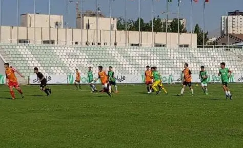 برگزاری اردوی آماده سازی تیم ملی نونهالان در کرج برگزاری اردوی آماده سازی تیم ملی نونهالان در کرج