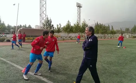 هفت بازیکن از تهران به تیم ملی نونهالان دعوت شدند هفت بازیکن از تهران به تیم ملی نونهالان دعوت شدند
