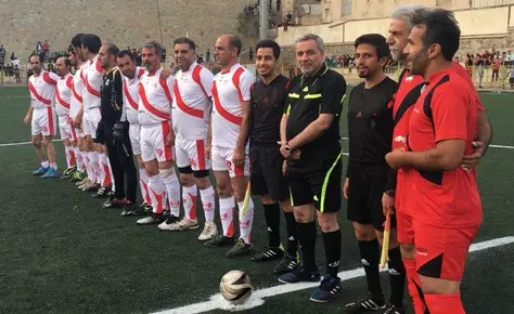 قضاوت دکتر شیرازی در دیدار پیشکسوتان پرسپولیس و روردهن قضاوت دکتر شیرازی در دیدار پیشکسوتان پرسپولیس و روردهن
