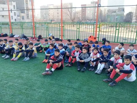 استعدادیابی بازیکنان زیر 13 سال درهیات فوتبال جنوب غرب استعدادیابی بازیکنان زیر 13 سال درهیات فوتبال جنوب غرب