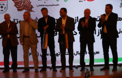 مراسم رونمایی از البسه داوری و تقدیر از پیشکسوتان برگزار شد
