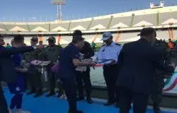 پیش از مسابقه استقلال؛ از عوامل نیروی انتظامی تقدیر شد